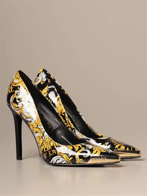 versace jeans couture pumps